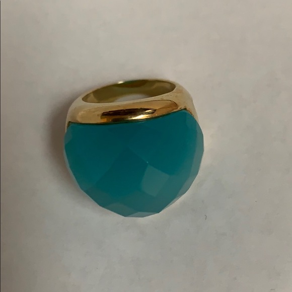 Ring - Picture 3 of 4